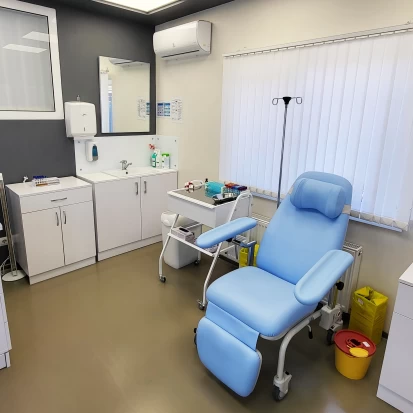 Varnița, 27 aprilie 88 street-5